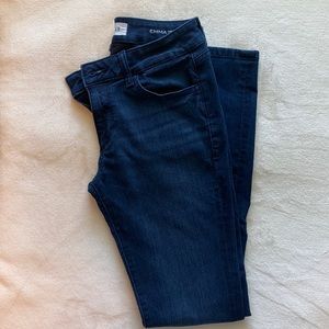 DL1961 Emma jeans. Like new dark wash